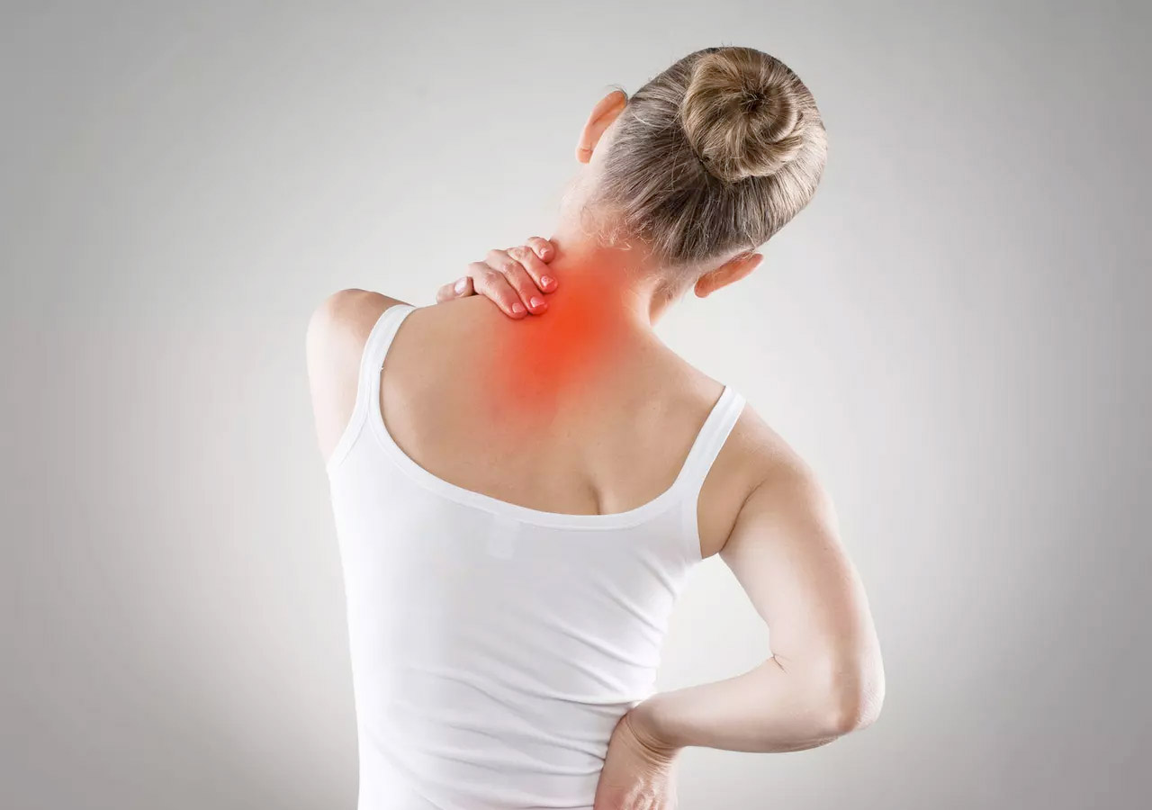 Bóle kręgosłupa szyjnego – objawy